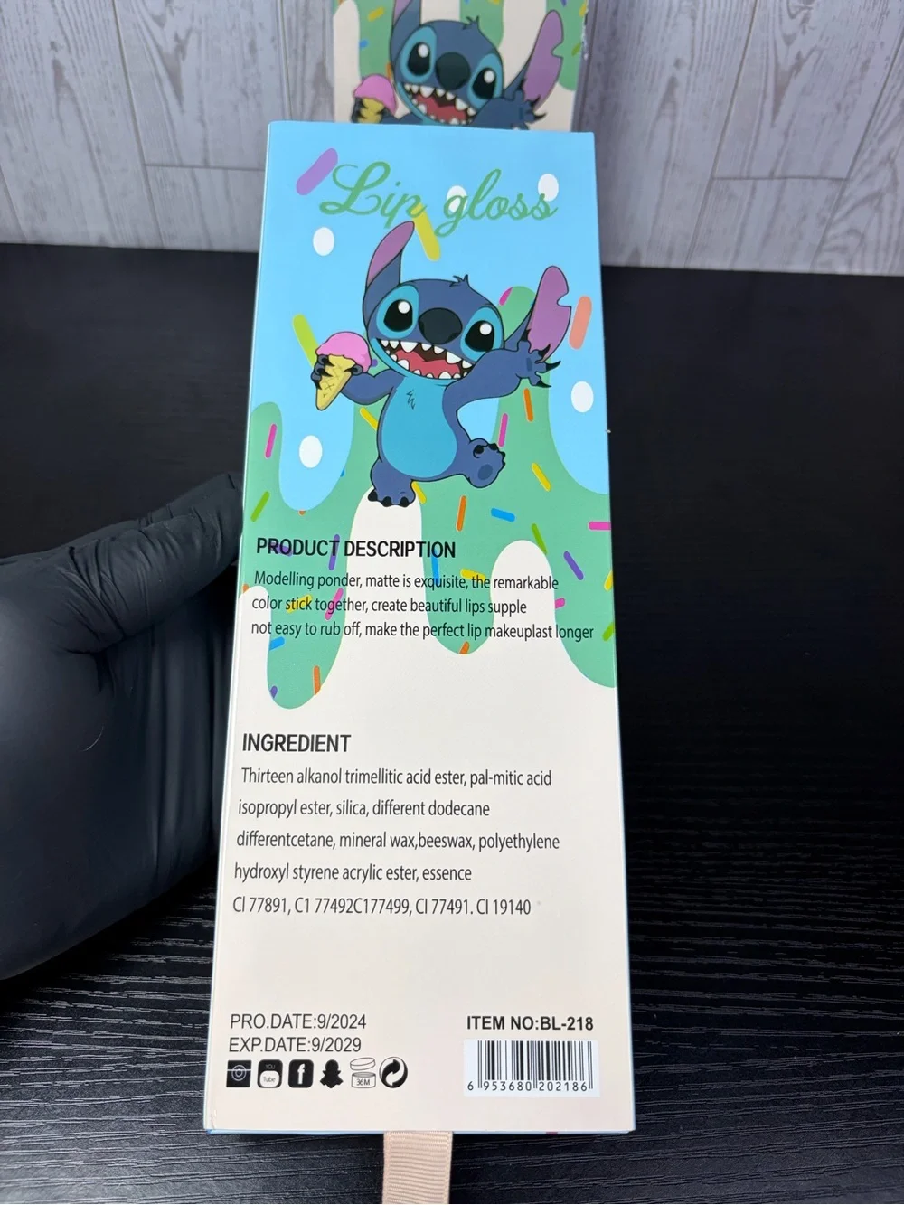 Stitch Lip Gloss with Ice Cream Shaped Bottt - Blue & White